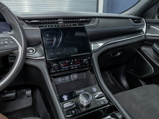 2022 Jeep Grand Cherokee 4xe in St-Jérôme, Quebec - 21 - w320h240px
