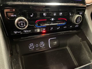 2021 Jeep Grand Cherokee L in St-Jérôme, Quebec - 14 - w320h240px