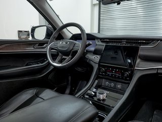 2023 Jeep Grand Cherokee L in St-Jérôme, Quebec - 29 - w320h240px