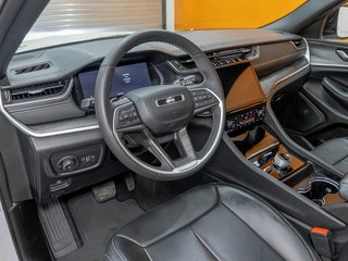Jeep Grand Cherokee L  2024 à St-Jérôme, Québec - 2 - w320h240px