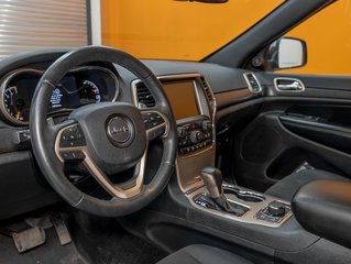 2017 Jeep Grand Cherokee in St-Jérôme, Quebec - 2 - w320h240px