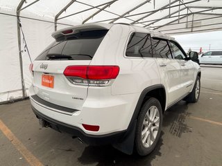 2017 Jeep Grand Cherokee in St-Jérôme, Quebec - 9 - w320h240px