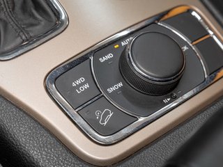 Jeep Grand Cherokee  2017 à St-Jérôme, Québec - 15 - w320h240px