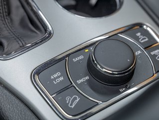 Jeep Grand Cherokee  2018 à St-Jérôme, Québec - 24 - w320h240px