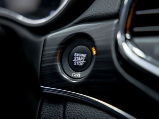 2020 Jeep Grand Cherokee in St-Jérôme, Quebec - 26 - w320h240px