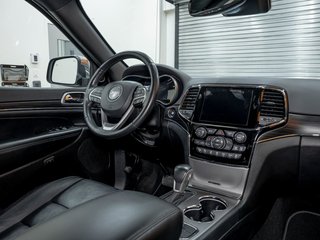 2020 Jeep Grand Cherokee in St-Jérôme, Quebec - 27 - w320h240px