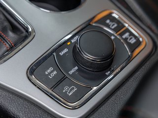 2021 Jeep Grand Cherokee in St-Jérôme, Quebec - 24 - w320h240px