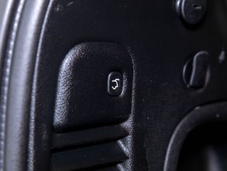 2022 Jeep Grand Cherokee in St-Jérôme, Quebec - 32 - w320h240px
