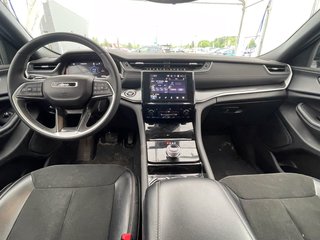Jeep Grand Cherokee  2023 à St-Jérôme, Québec - 10 - w320h240px