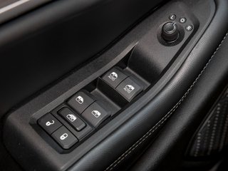 2023 Jeep Grand Cherokee in St-Jérôme, Quebec - 26 - w320h240px