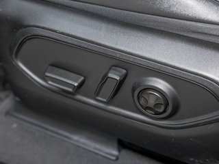 2023 Jeep Grand Cherokee in St-Jérôme, Quebec - 23 - w320h240px