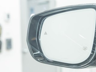 2024 Jeep Grand Cherokee in St-Jérôme, Quebec - 34 - w320h240px