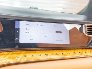 Jeep Grand Wagoneer  2022 à St-Jérôme, Québec - 21 - w320h240px