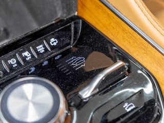 Jeep Grand Wagoneer  2022 à St-Jérôme, Québec - 25 - w320h240px