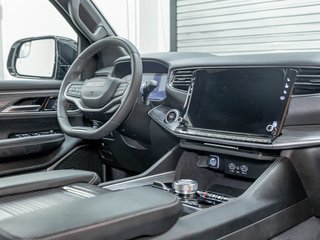 Jeep Wagoneer  2023 à St-Jérôme, Québec - 27 - w320h240px