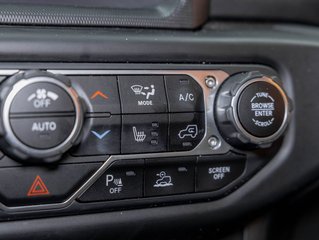 Jeep Wrangler 4xe  2021 à St-Jérôme, Québec - 21 - w320h240px