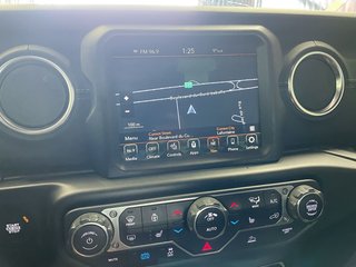 2022 Jeep Wrangler 4xe in St-Jérôme, Quebec - 3 - w320h240px