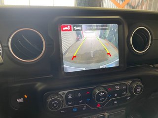 Jeep Wrangler 4xe  2022 à St-Jérôme, Québec - 16 - w320h240px