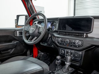 Jeep Wrangler 4xe  2024 à St-Jérôme, Québec - 28 - w320h240px