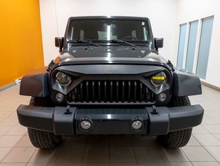 Jeep WRANGLER JK UNLIMITED  2018 à St-Jérôme, Québec - 4 - w320h240px