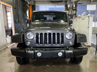 Jeep Wrangler JK  2018 à St-Jérôme, Québec - 4 - w320h240px