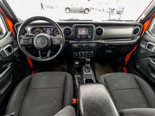 Jeep Wrangler Unlimited  2018 à St-Jérôme, Québec - 10 - w320h240px