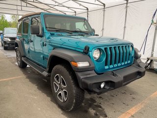 2020 Jeep Wrangler Unlimited in St-Jérôme, Quebec - 9 - w320h240px