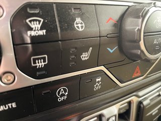 2020 Jeep Wrangler Unlimited in St-Jérôme, Quebec - 12 - w320h240px