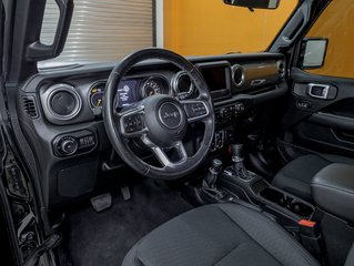 Jeep Wrangler Unlimited  2020 à St-Jérôme, Québec - 2 - w320h240px