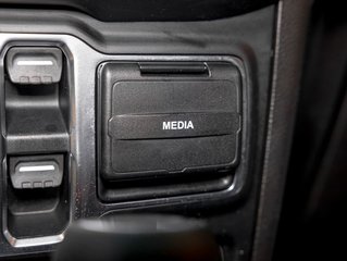 2020 Jeep Wrangler Unlimited in St-Jérôme, Quebec - 21 - w320h240px