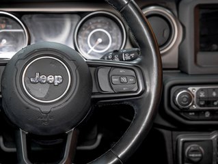 2020 Jeep Wrangler Unlimited in St-Jérôme, Quebec - 15 - w320h240px