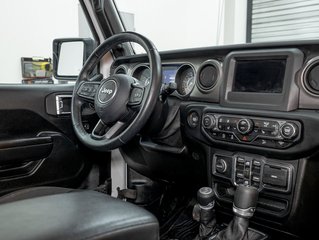 2020 Jeep Wrangler Unlimited in St-Jérôme, Quebec - 25 - w320h240px