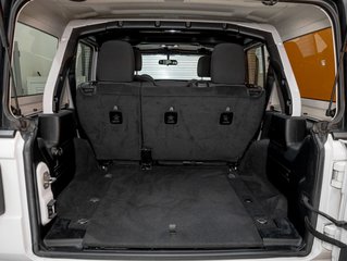 2020 Jeep Wrangler Unlimited in St-Jérôme, Quebec - 27 - w320h240px