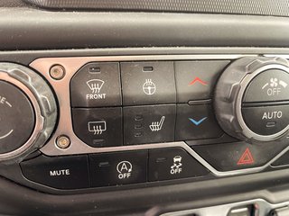 2021 Jeep Wrangler in St-Jérôme, Quebec - 12 - w320h240px