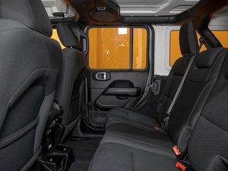 Jeep Wrangler  2021 à St-Jérôme, Québec - 28 - w320h240px