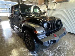 Jeep Wrangler  2021 à St-Jérôme, Québec - 9 - w320h240px