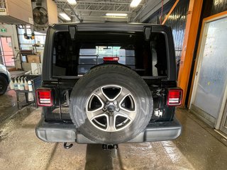 Jeep Wrangler  2021 à St-Jérôme, Québec - 6 - w320h240px