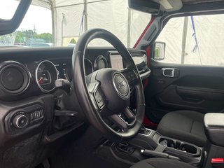 2022 Jeep Wrangler in St-Jérôme, Quebec - 4 - w320h240px