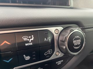 2024 Jeep Wrangler in St-Jérôme, Quebec - 16 - w320h240px