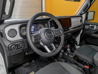 2024 Jeep Wrangler in St-Jérôme, Quebec - 2 - w320h240px