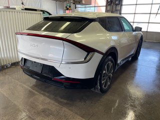 Kia EV6  2022 à St-Jérôme, Québec - 9 - w320h240px