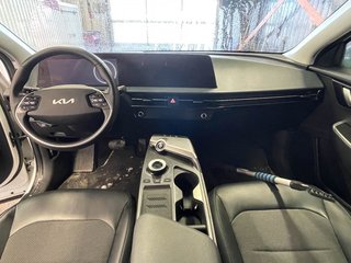 Kia EV6  2022 à St-Jérôme, Québec - 12 - w320h240px