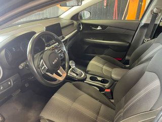 Kia Forte  2022 à St-Jérôme, Québec - 3 - w320h240px