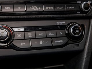 Kia Niro EV  2021 à St-Jérôme, Québec - 22 - w320h240px