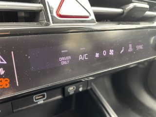 2023 Kia Niro EV in St-Jérôme, Quebec - 17 - w320h240px