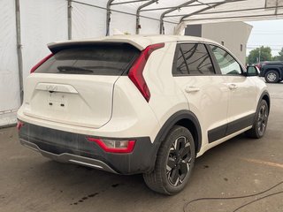 Kia Niro EV  2023 à St-Jérôme, Québec - 9 - w320h240px