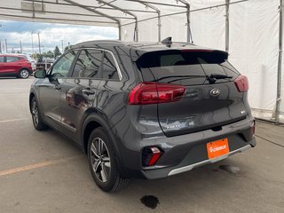 Kia Niro Plug-In Hybrid  2021 à St-Jérôme, Québec - 6 - w320h240px