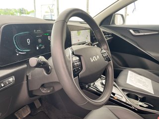 2023 Kia Niro Plug-In Hybrid in St-Jérôme, Quebec - 4 - w320h240px