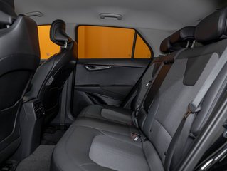 Kia Niro Plug-In Hybrid  2024 à St-Jérôme, Québec - 28 - w320h240px