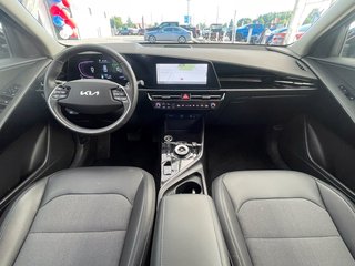 2024 Kia Niro Plug-In Hybrid in St-Jérôme, Quebec - 12 - w320h240px